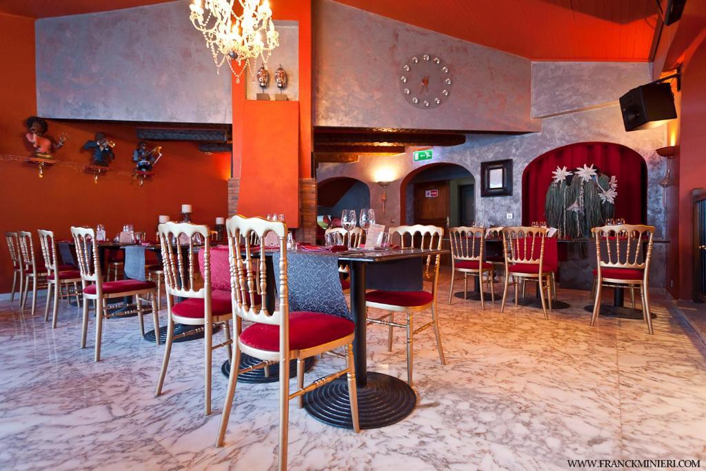 Villa Cyriel Contes  Екстериор снимка