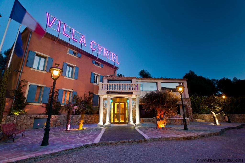 Villa Cyriel Contes  Екстериор снимка