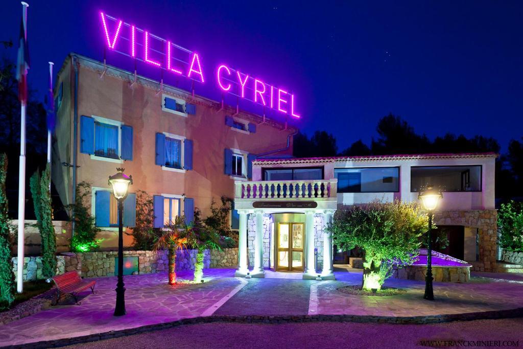 Villa Cyriel Contes  Екстериор снимка